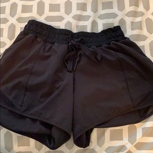 lululemon hotty hot shorts
